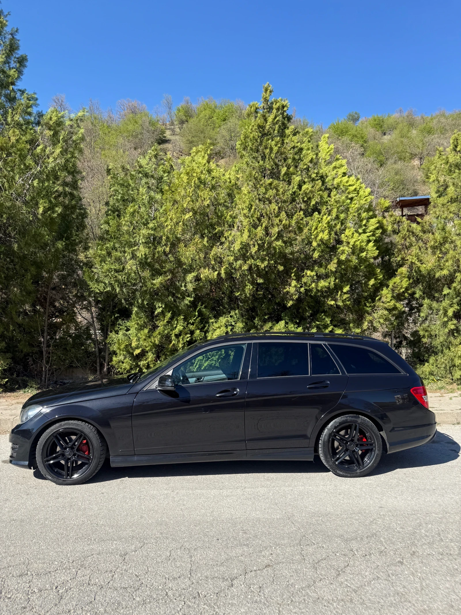 Mercedes-Benz C 220 CDI AMG, снимка 3 - Автомобили и джипове - 54139147