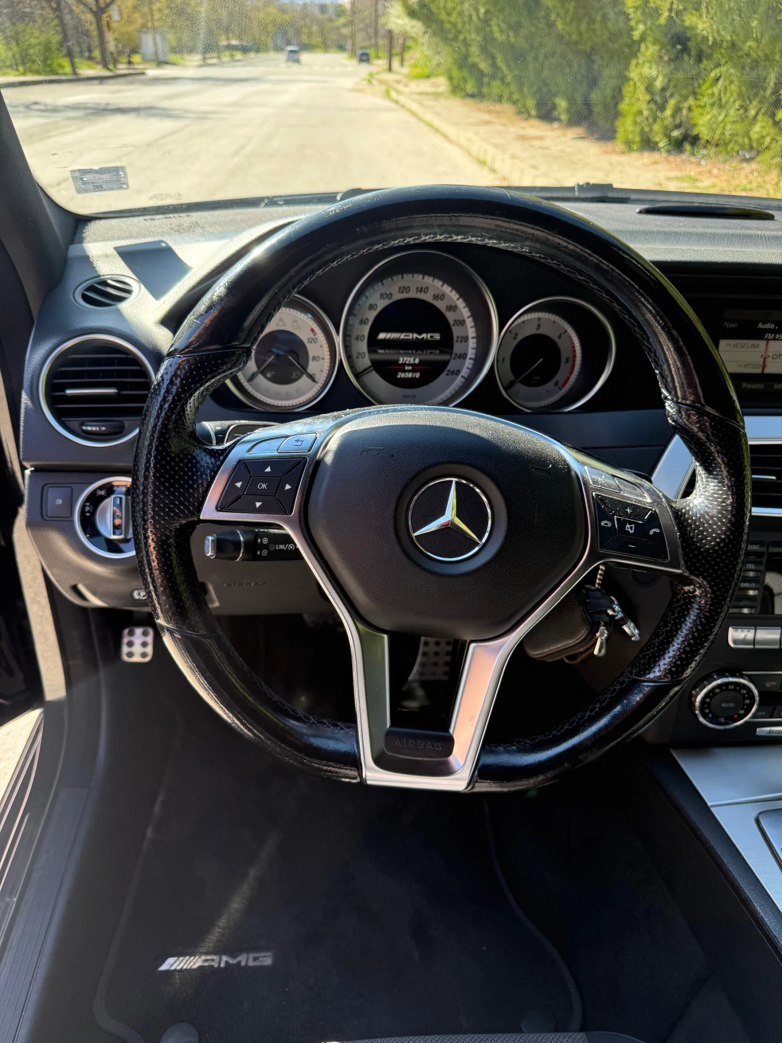 Mercedes-Benz C 220 CDI AMG, снимка 9 - Автомобили и джипове - 54139147