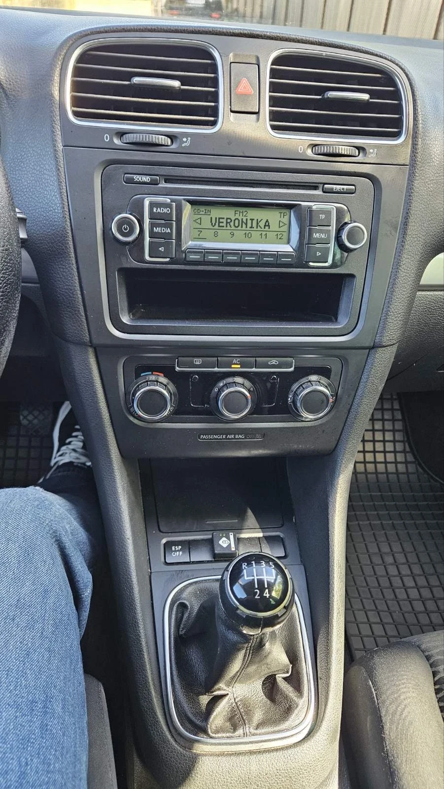 VW Golf, снимка 12 - Автомобили и джипове - 54397070