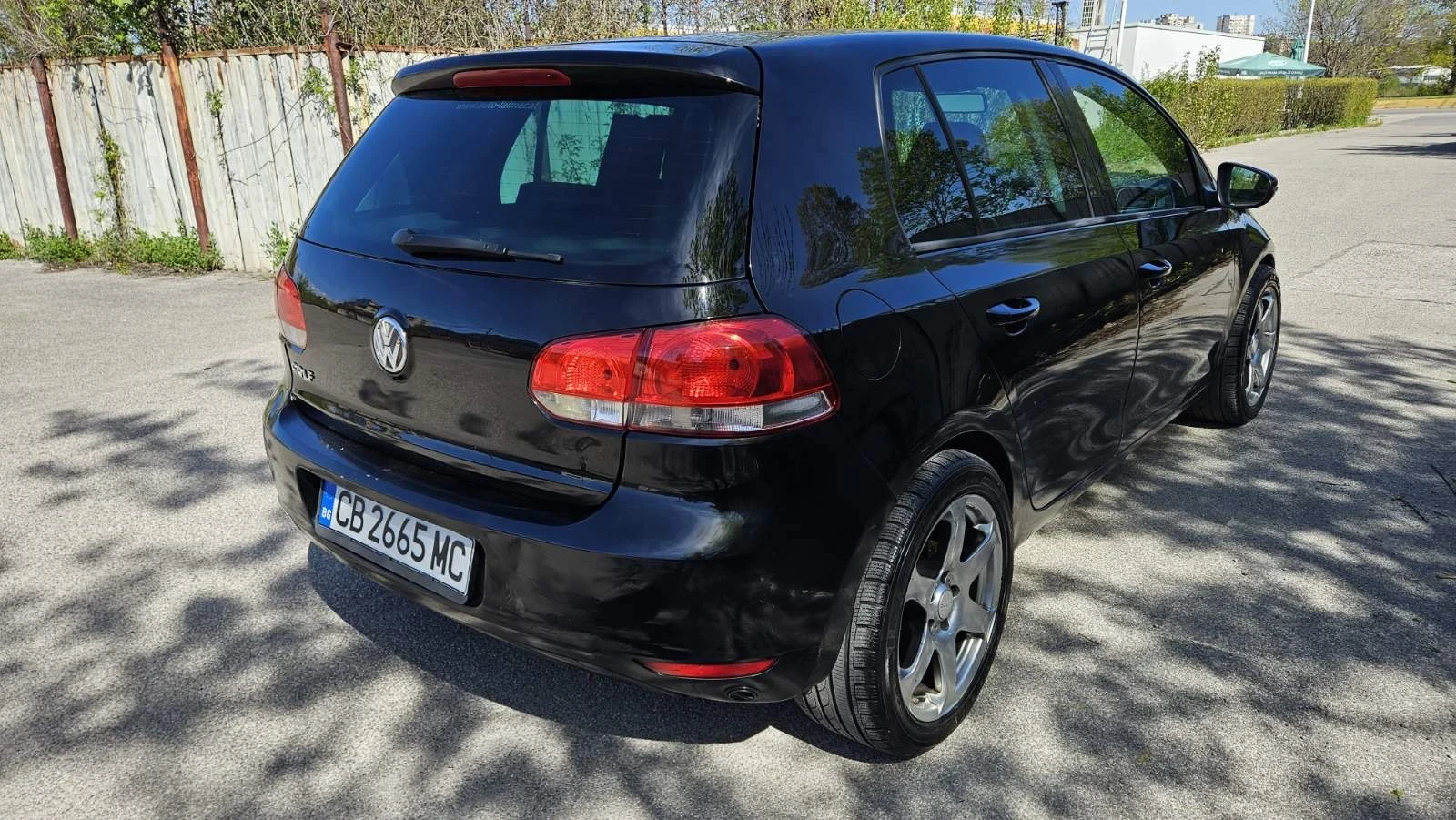 VW Golf, снимка 5 - Автомобили и джипове - 54397070
