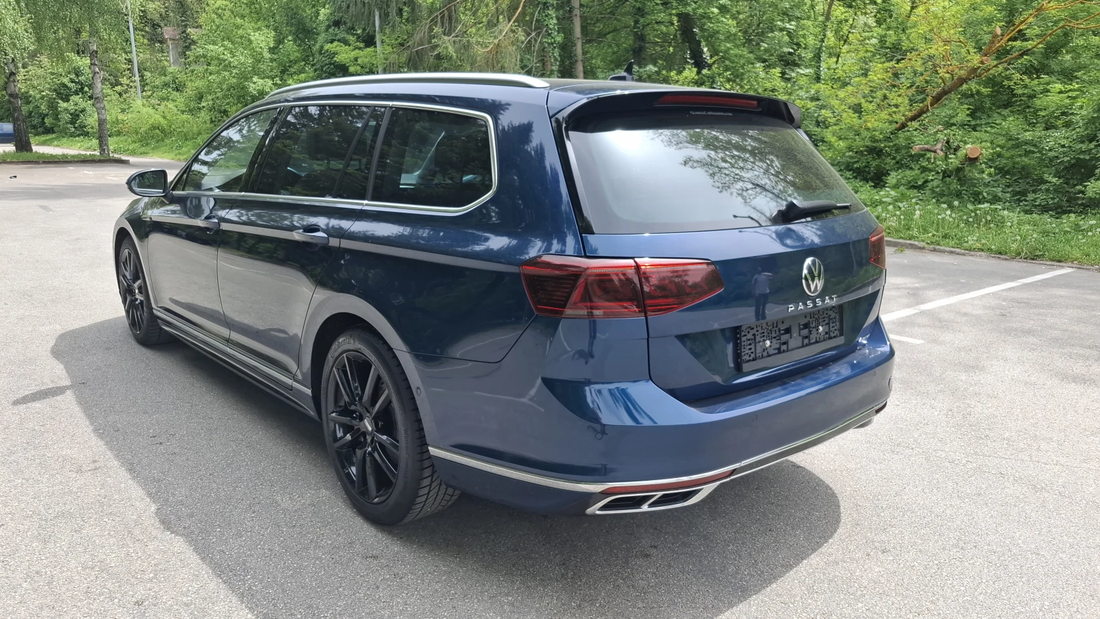 VW Passat 2.0 TDI 200 R-Line DSG 4m, снимка 8 - Автомобили и джипове - 54498221