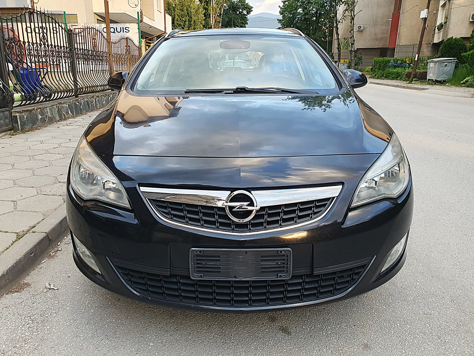 Opel Astra 1.7CDTI-125k.s., снимка 8 - Автомобили и джипове - 54570993