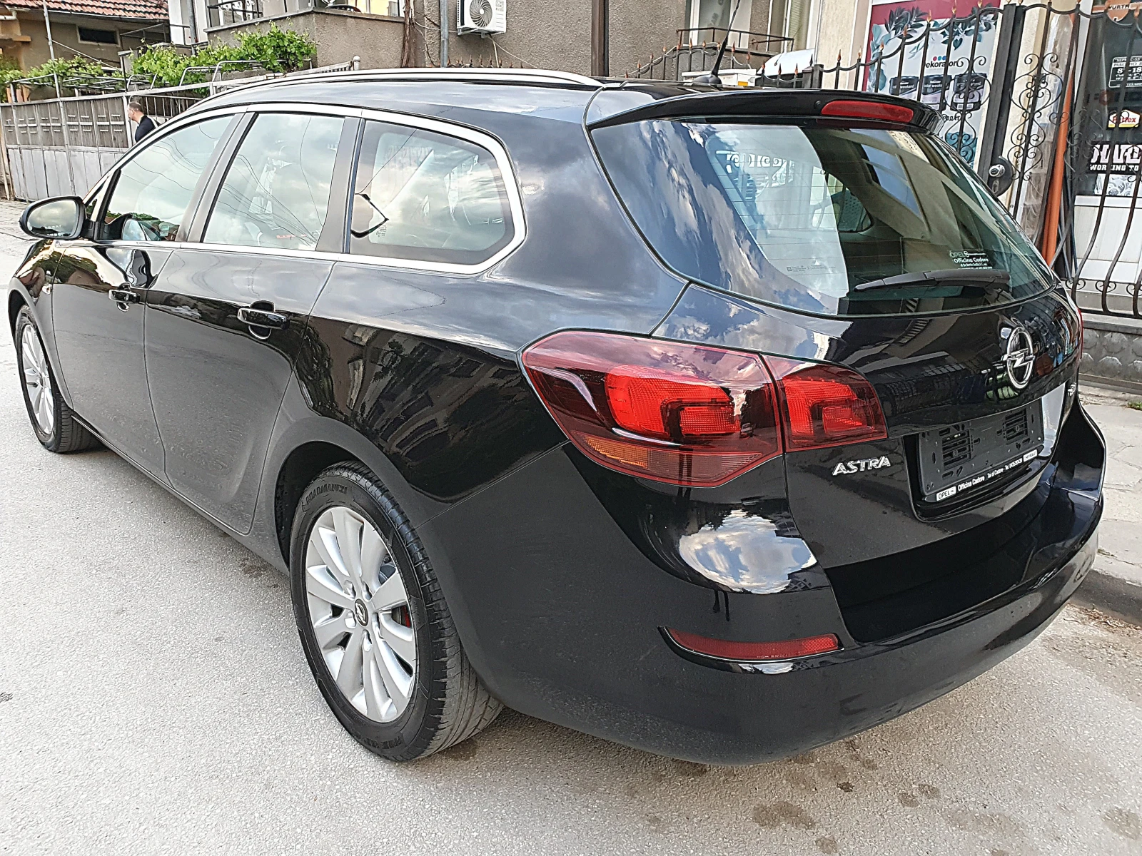 Opel Astra 1.7CDTI-125k.s., снимка 5 - Автомобили и джипове - 54570993