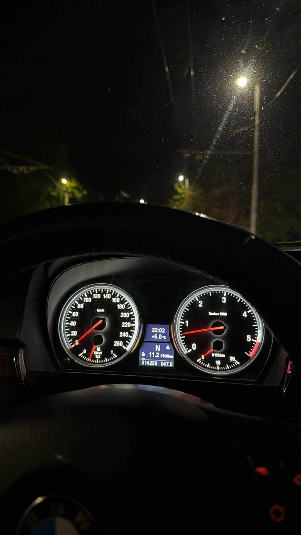 BMW 330, снимка 4 - Автомобили и джипове - 54777063
