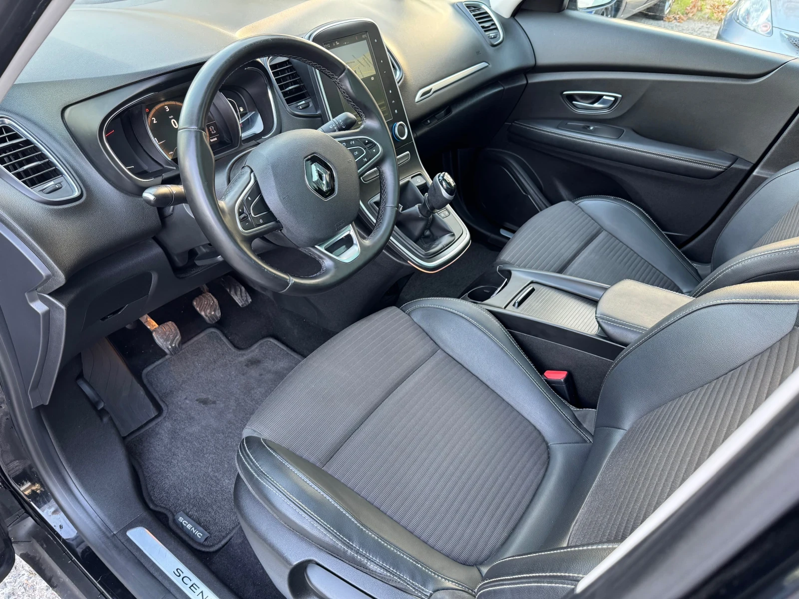 Renault Grand scenic 1.6 DCI 6+ 1 | Mobile.bg � ����������� 8
