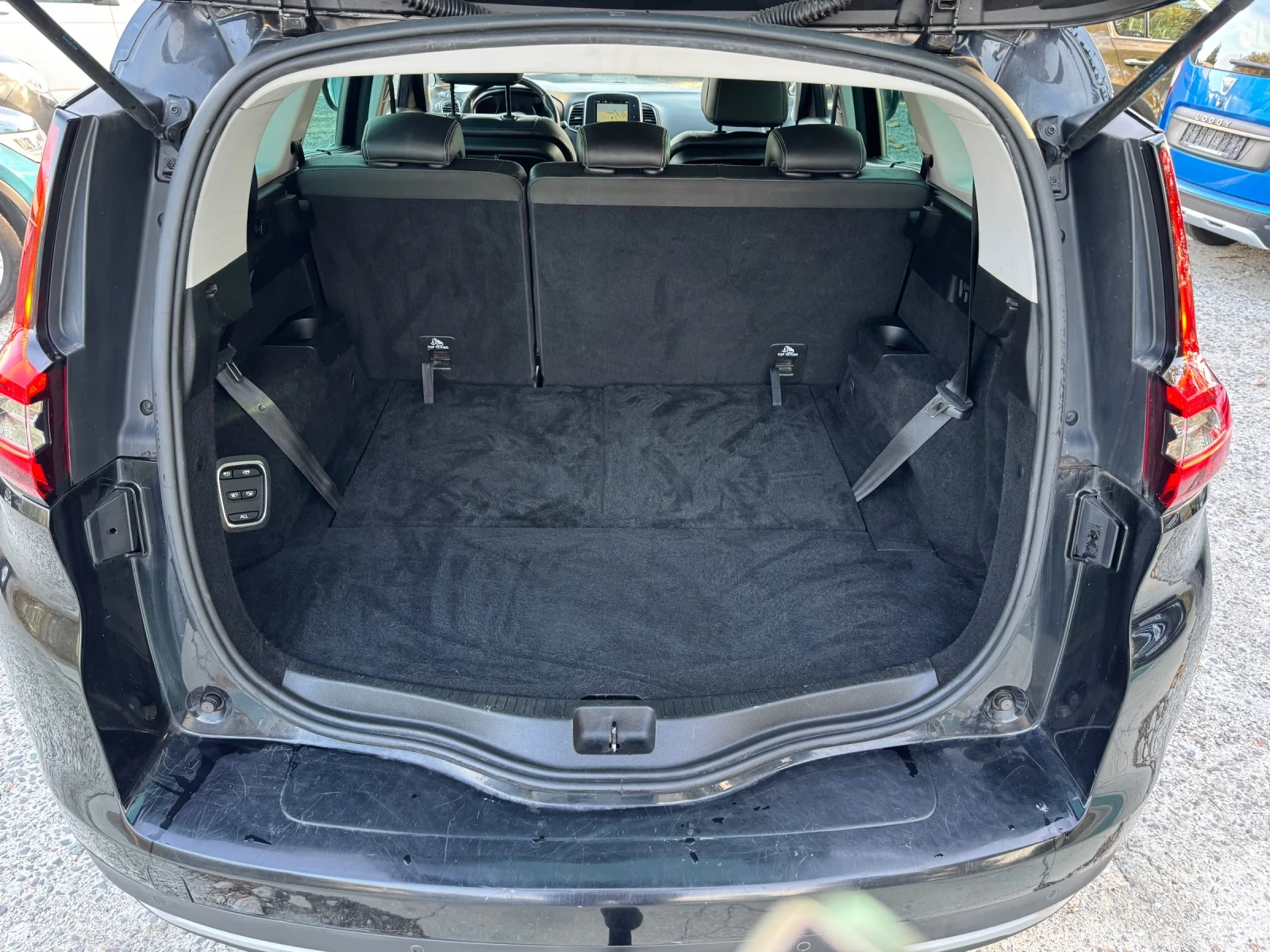 Renault Grand scenic 1.6 DCI 6+ 1 | Mobile.bg � ����������� 13