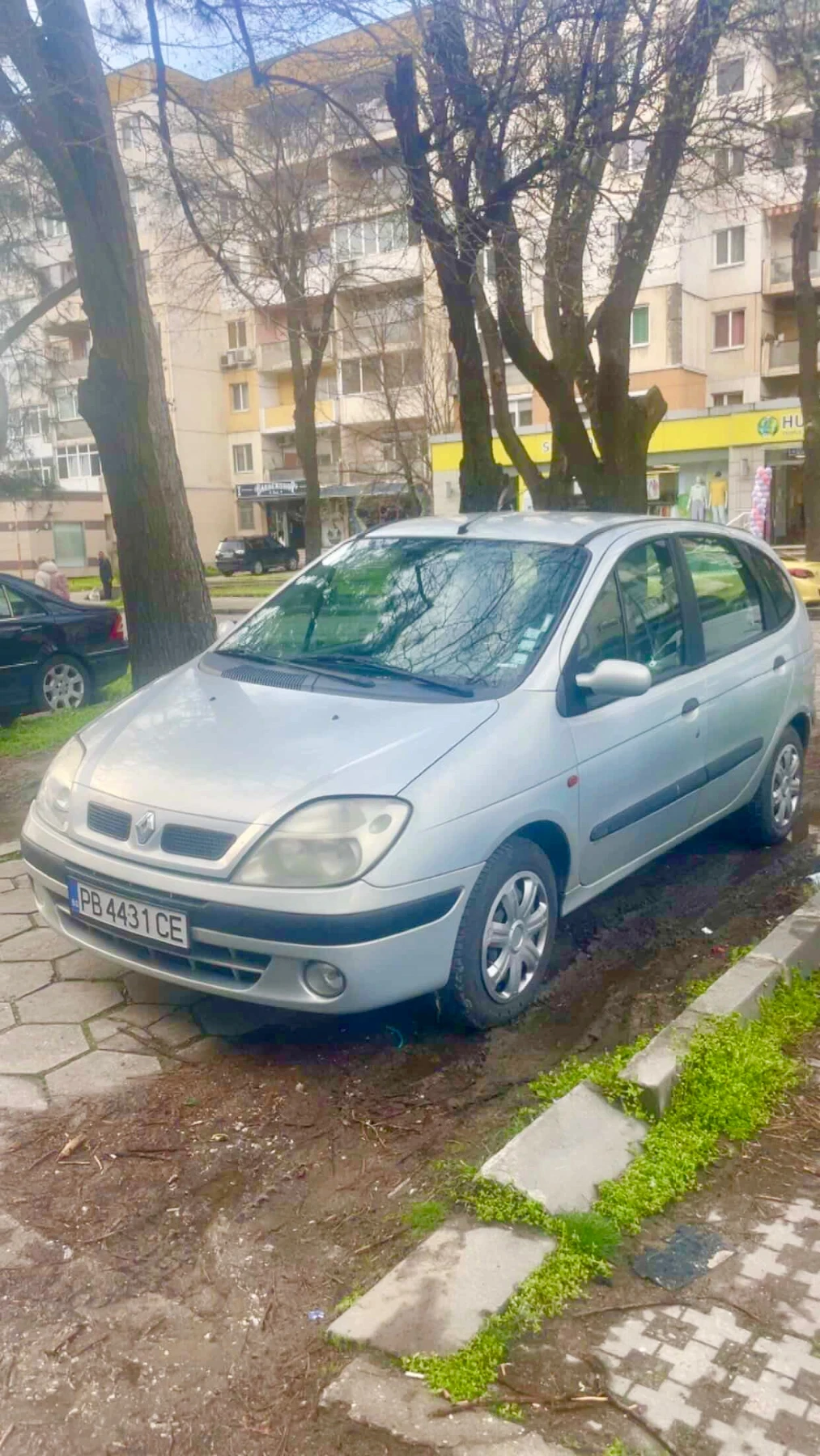 Renault Scenic, снимка 2 - Автомобили и джипове - 56540462