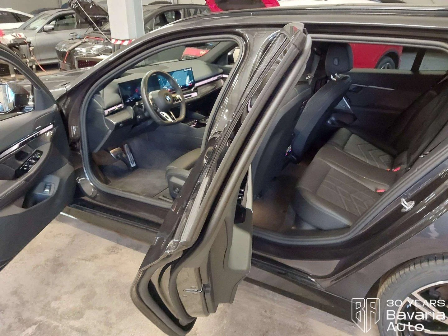 BMW 520 d Touring Steptronic, снимка 5 - Автомобили и джипове - 56541424