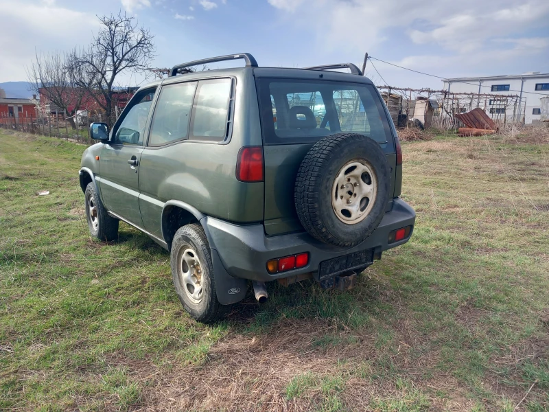 Nissan Terrano 4x4 бензин , снимка 4 - Автомобили и джипове - 49508166