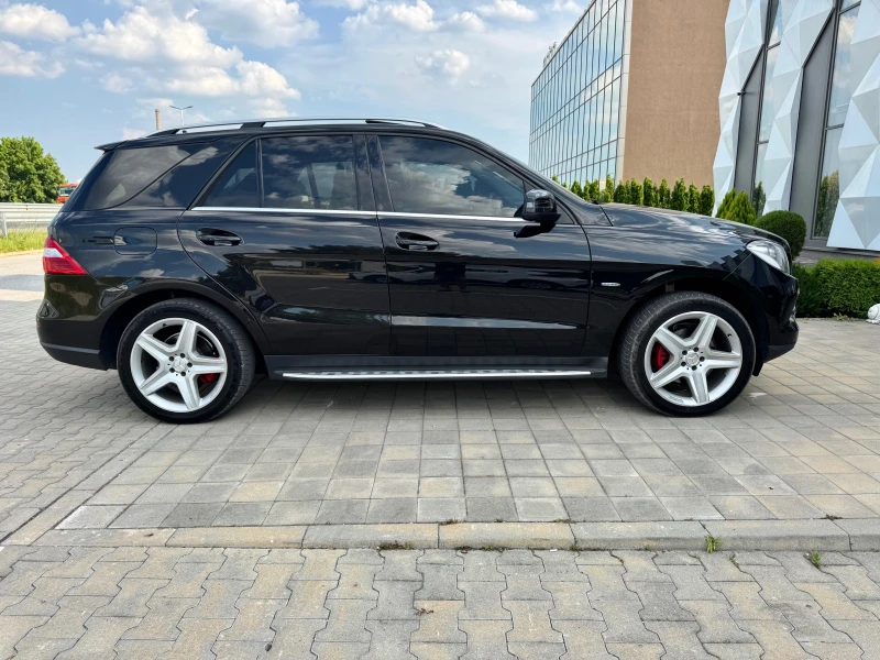 Mercedes-Benz ML 350 AMG-КАМЕРА-ПОДГРЕВ-ЛЮК-ПЕРА-ЕЛ.БАГАЖНИК-, снимка 4 - Автомобили и джипове - 50730618
