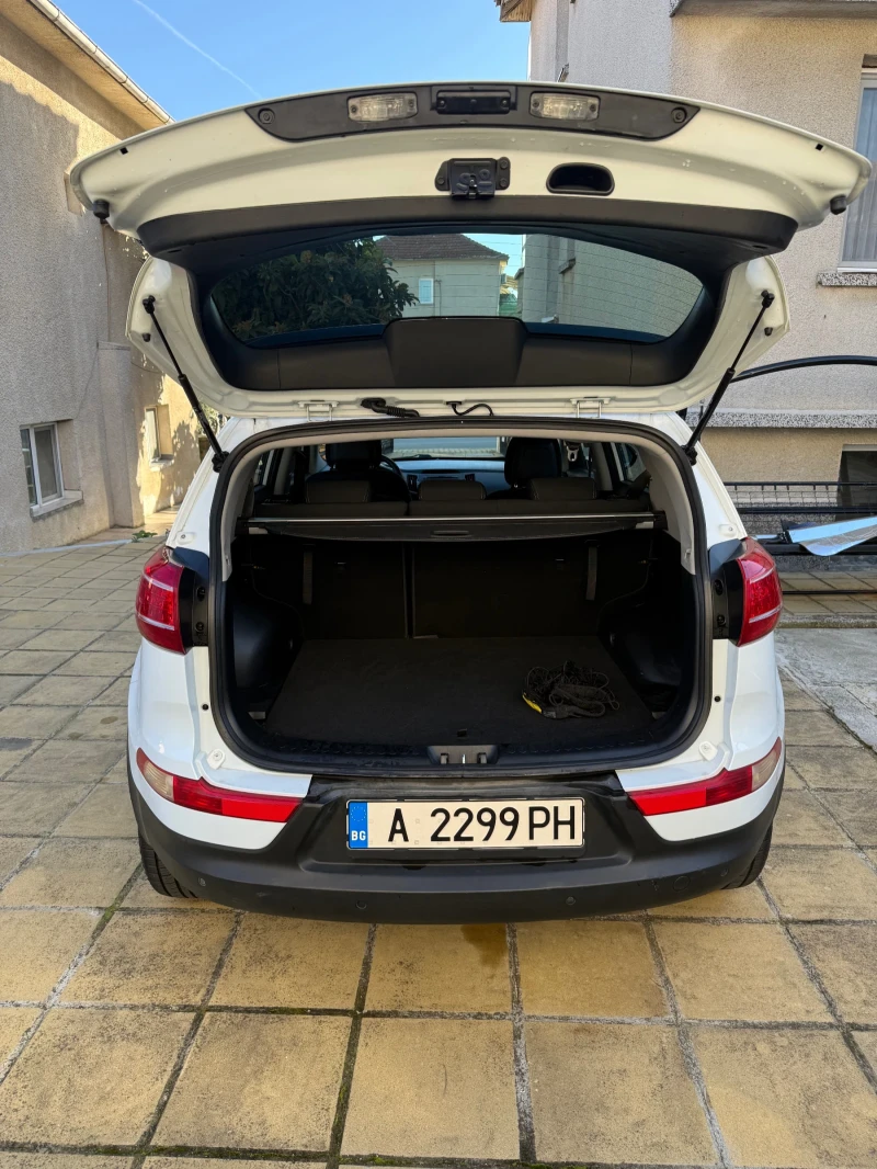 Kia Sportage, снимка 5 - Автомобили и джипове - 52793742