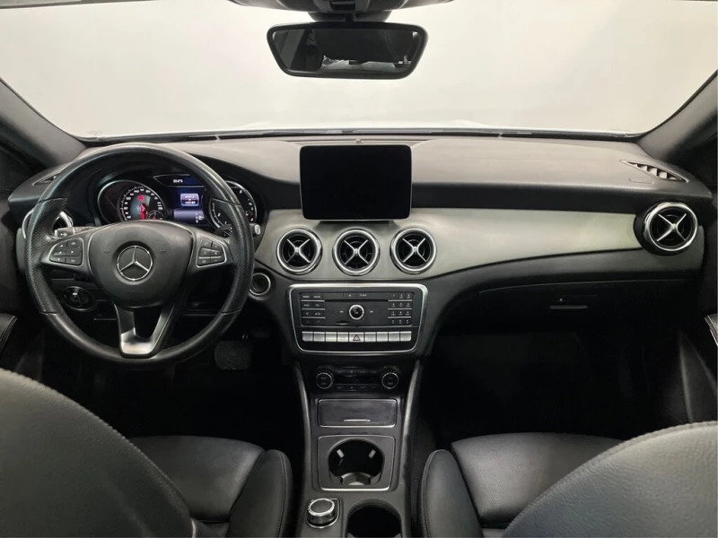 Mercedes-Benz GLA * 250 4MATIC Mags Cuir Toit Pano GPS Si?ges Chauff, снимка 4 - Автомобили и джипове - 52892518