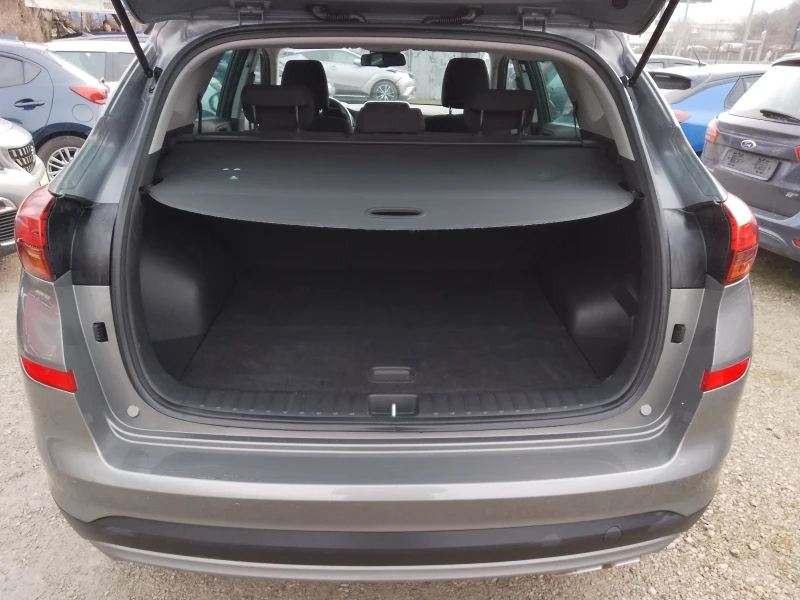 Hyundai Tucson 1.6 CRDI/FACELIFT/80000km., снимка 15 - Автомобили и джипове - 53212645