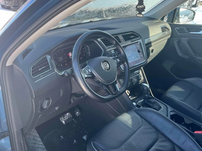 VW Tiguan Highline | ПОДГРЕВИ | ШИБЕДАХ | CARFAX, снимка 6 - Автомобили и джипове - 53400278