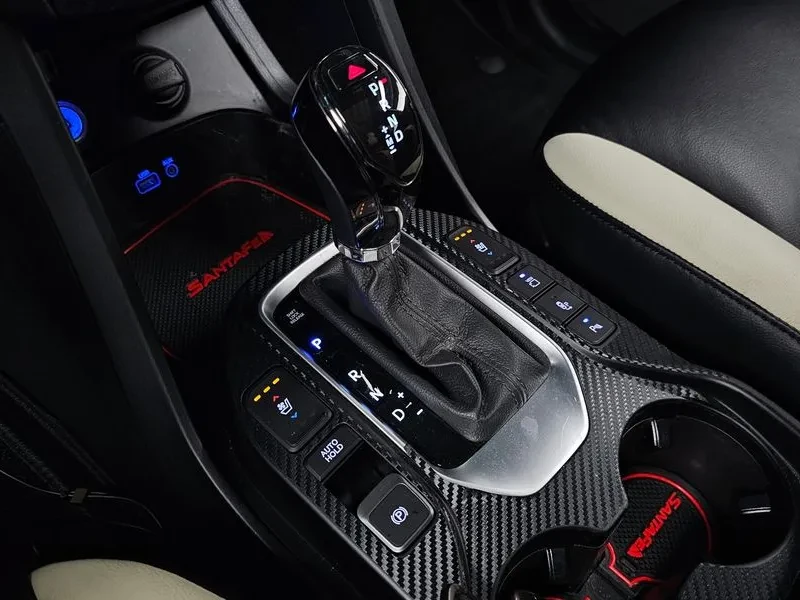 Hyundai Santa fe 2.0, снимка 9 - Автомобили и джипове - 54256609