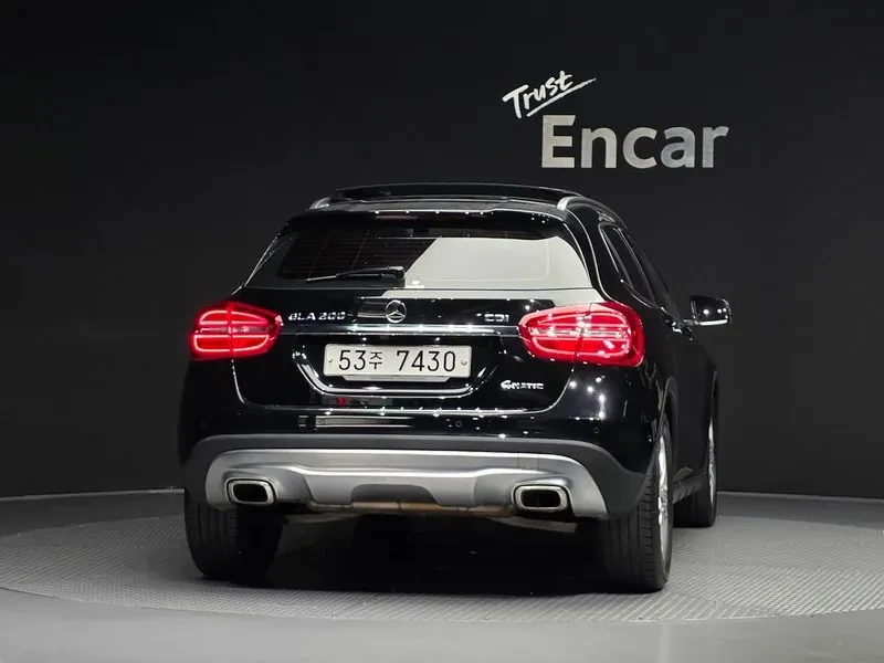 Mercedes-Benz GLA 200 CDI/4 MATIC/��������� �����/��������/AMG LINE | Mobile.bg � ����������� 4