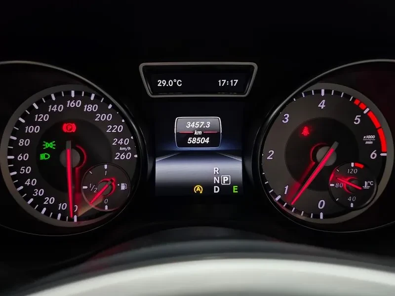 Mercedes-Benz GLA 200 CDI/4 MATIC/��������� �����/��������/AMG LINE | Mobile.bg � ����������� 8