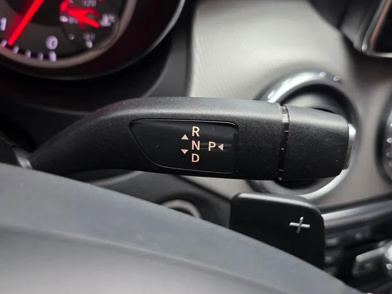 Mercedes-Benz GLA 200 CDI/4 MATIC/��������� �����/��������/AMG LINE | Mobile.bg � ����������� 9