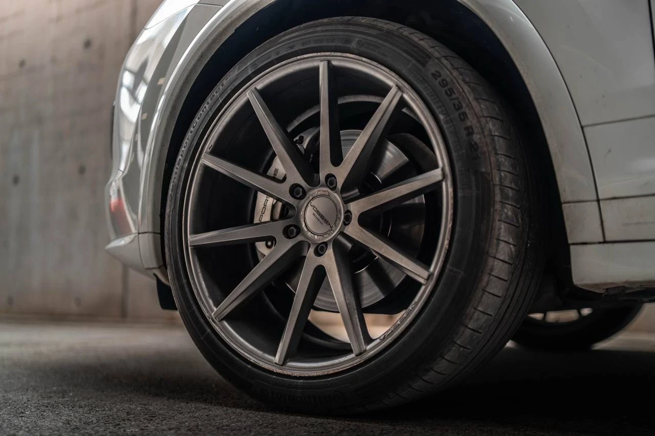 Porsche Cayenne S 4.2 BiTDI V8 - изображение 7