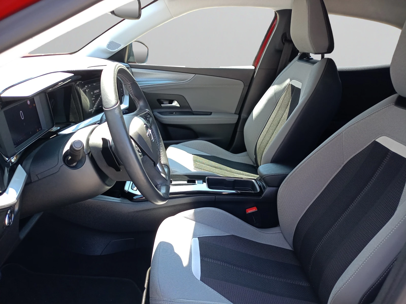 Opel Mokka Elegance 1.2 бензин (96kW/130 к.с.) AT8 MY22 - изображение 10