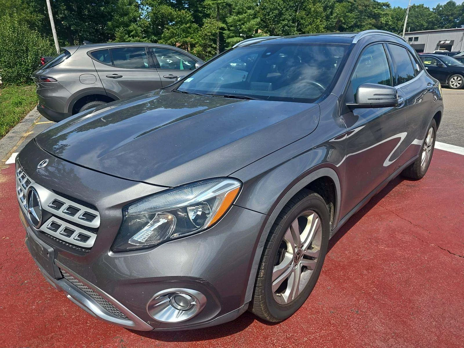 Mercedes-Benz GLA 250 4MATIC* ПАНО* KEYLESS* ПОДГРЕВ* КАМЕРА - изображение 2