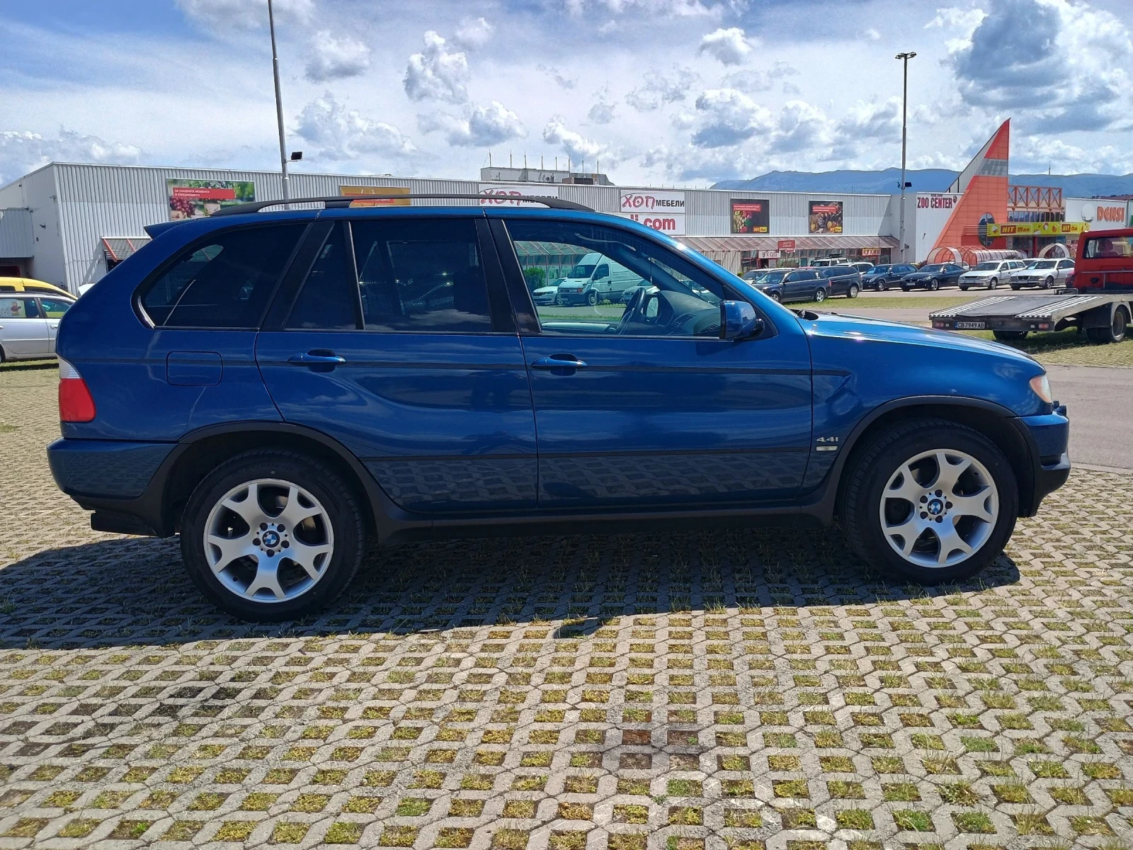 BMW X5 4.4i - изображение 3
