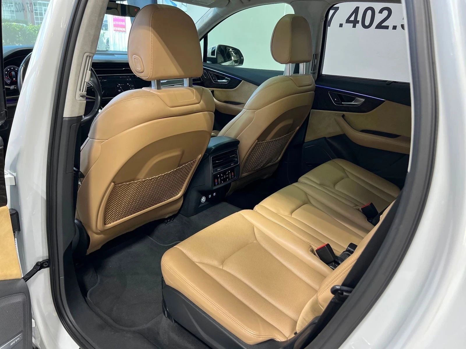 Audi Q7 55 TFSI Mild Hybryd El, Luxury Packed, BlackOptic - изображение 2