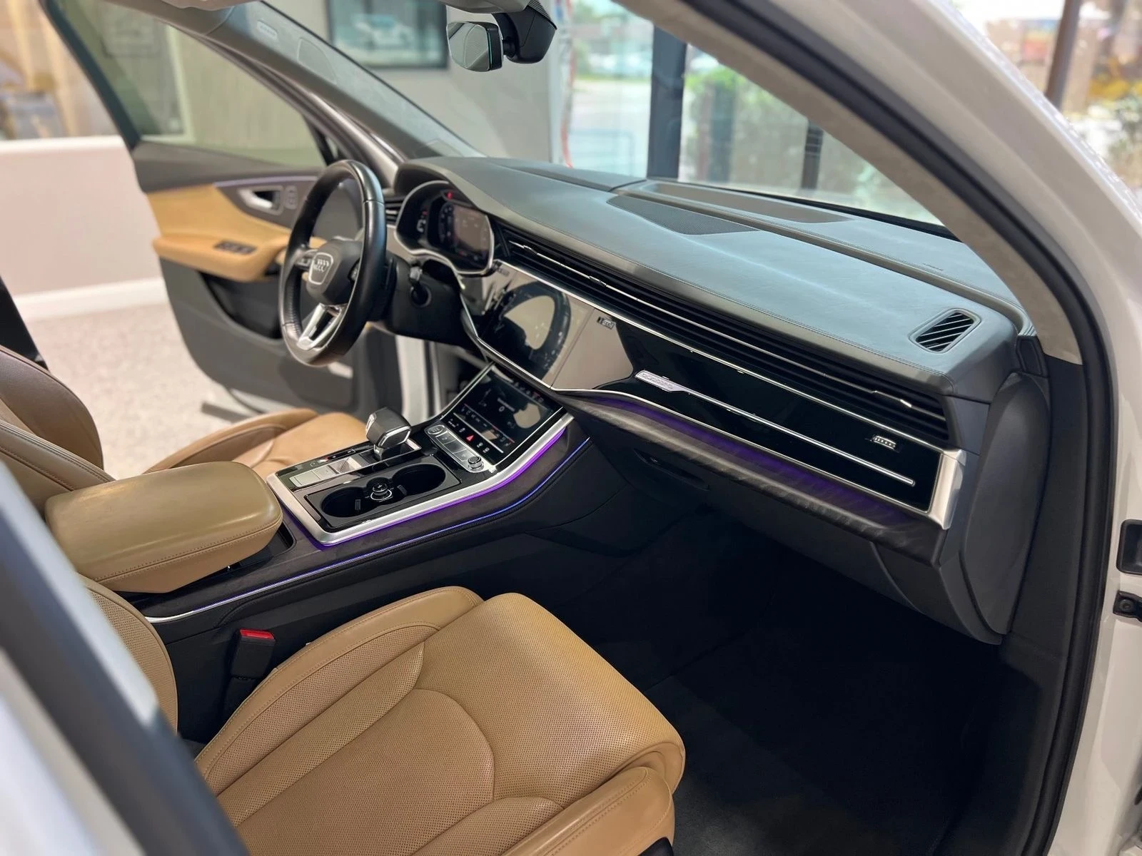 Audi Q7 55 TFSI Mild Hybryd El, Luxury Packed, BlackOptic - изображение 4