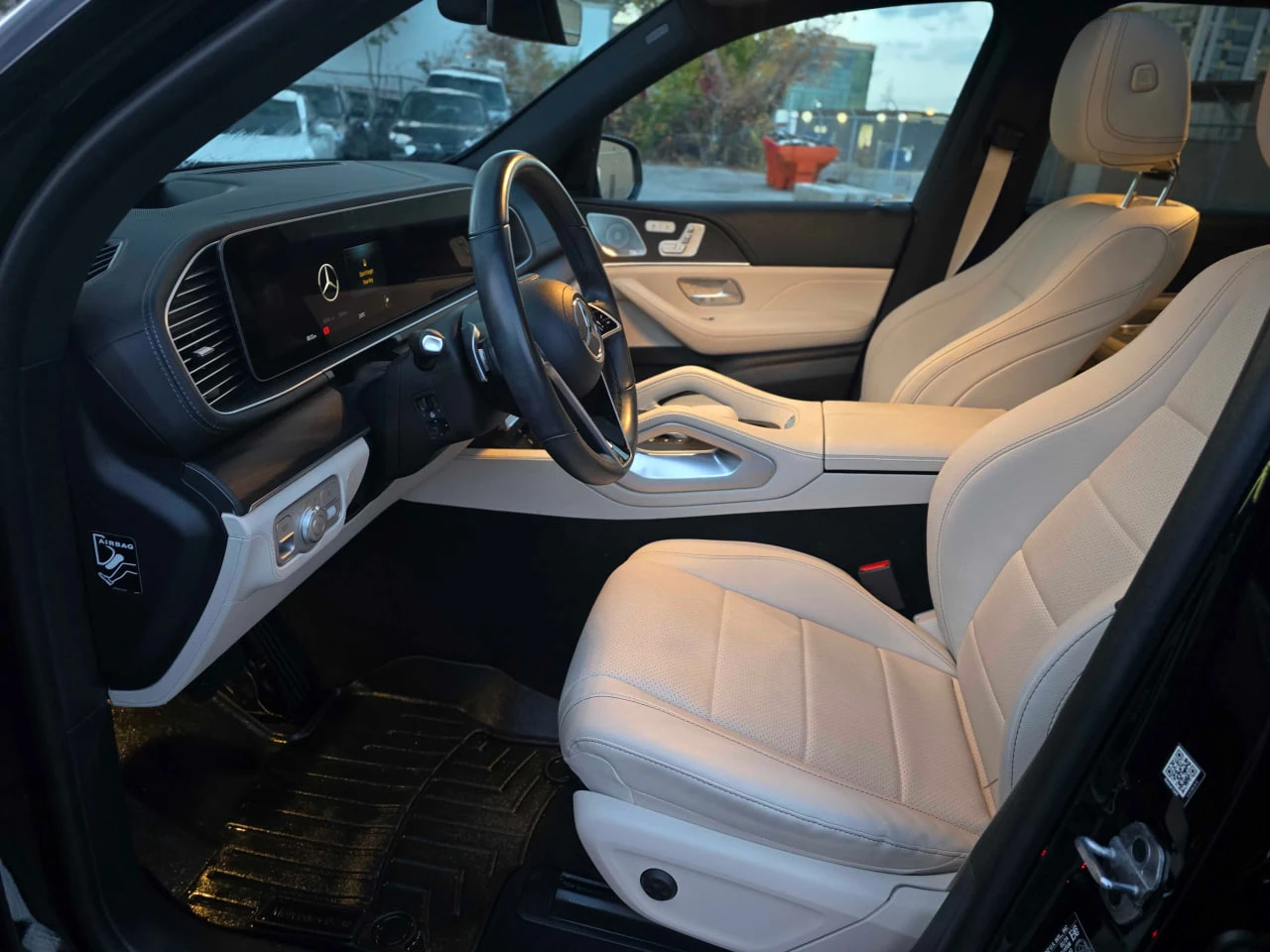 Mercedes-Benz GLE 350 * АВТО КРЕДИТ* ЦЕНА ДО БГ * СЕРВИЗНА ИСТОРИЯ *  - изображение 7