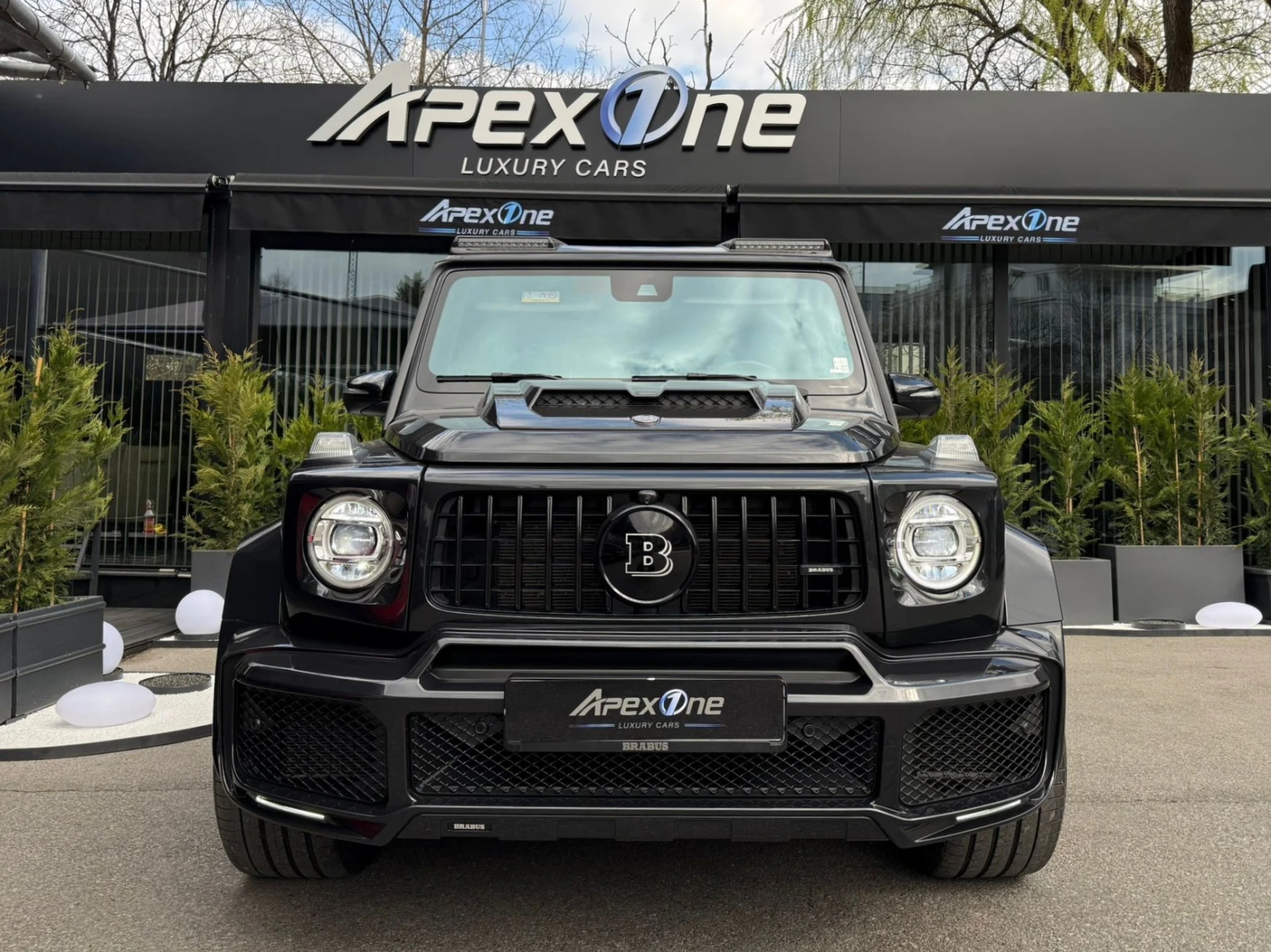 Mercedes-Benz G 63 AMG BRABUS G700/PLATINUM BLACK