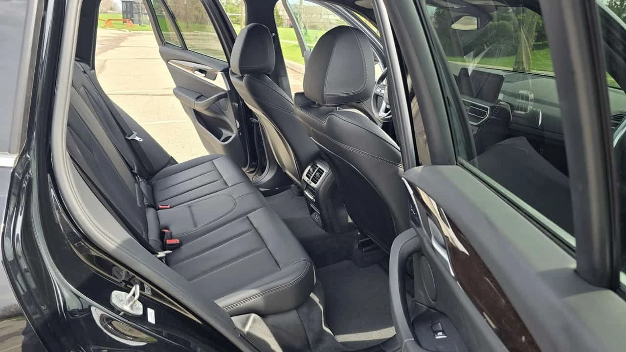 BMW X3 * xDrive30e * CARFAX * ���� �� �� | Mobile.bg � ����������� 16