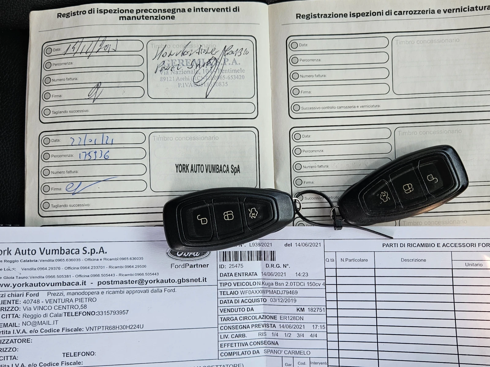 Ford Kuga 2.0TDI* AUTOMAT * NAVIGATION* FULL , снимка 15 - Автомобили и джипове - 54876929