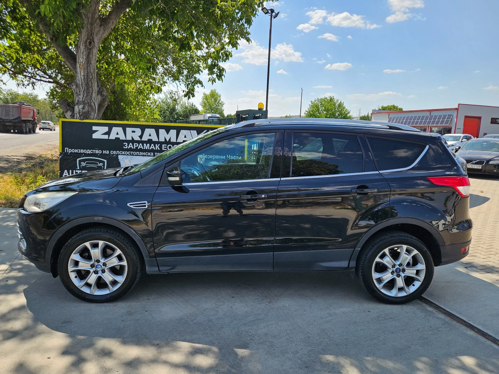 Ford Kuga 2.0TDI* AUTOMAT * NAVIGATION* FULL , снимка 8 - Автомобили и джипове - 54876929