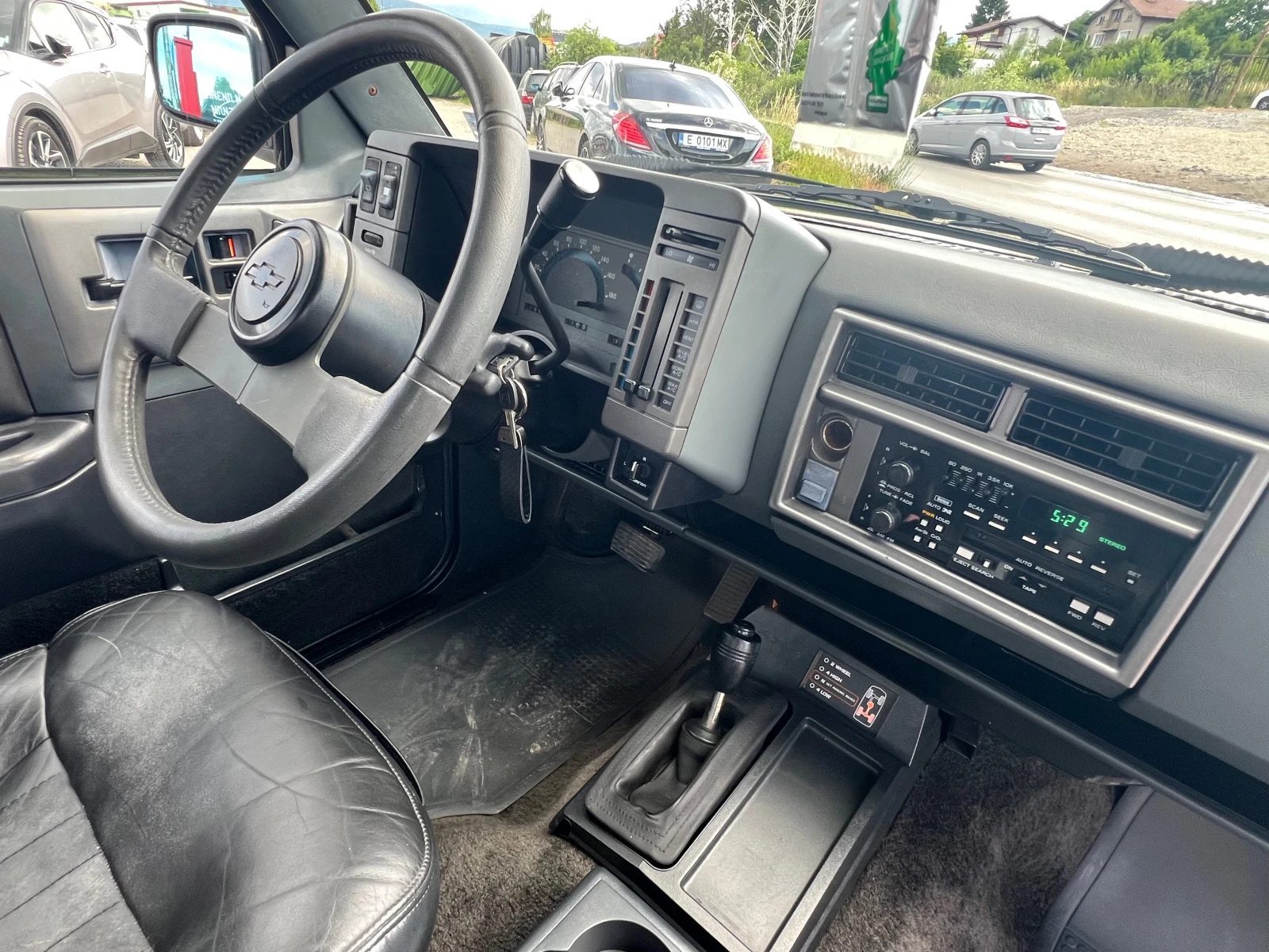 Chevrolet Blazer, снимка 10 - Автомобили и джипове - 55008937