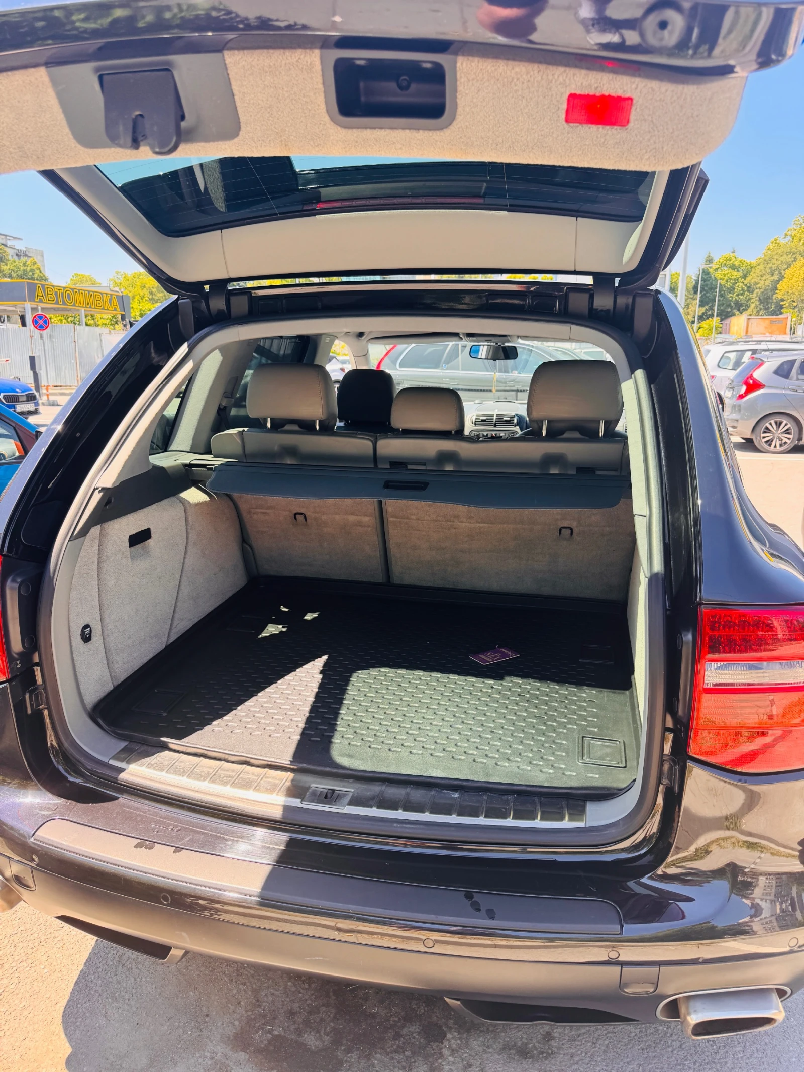 Porsche Cayenne, снимка 13 - Автомобили и джипове - 55185951
