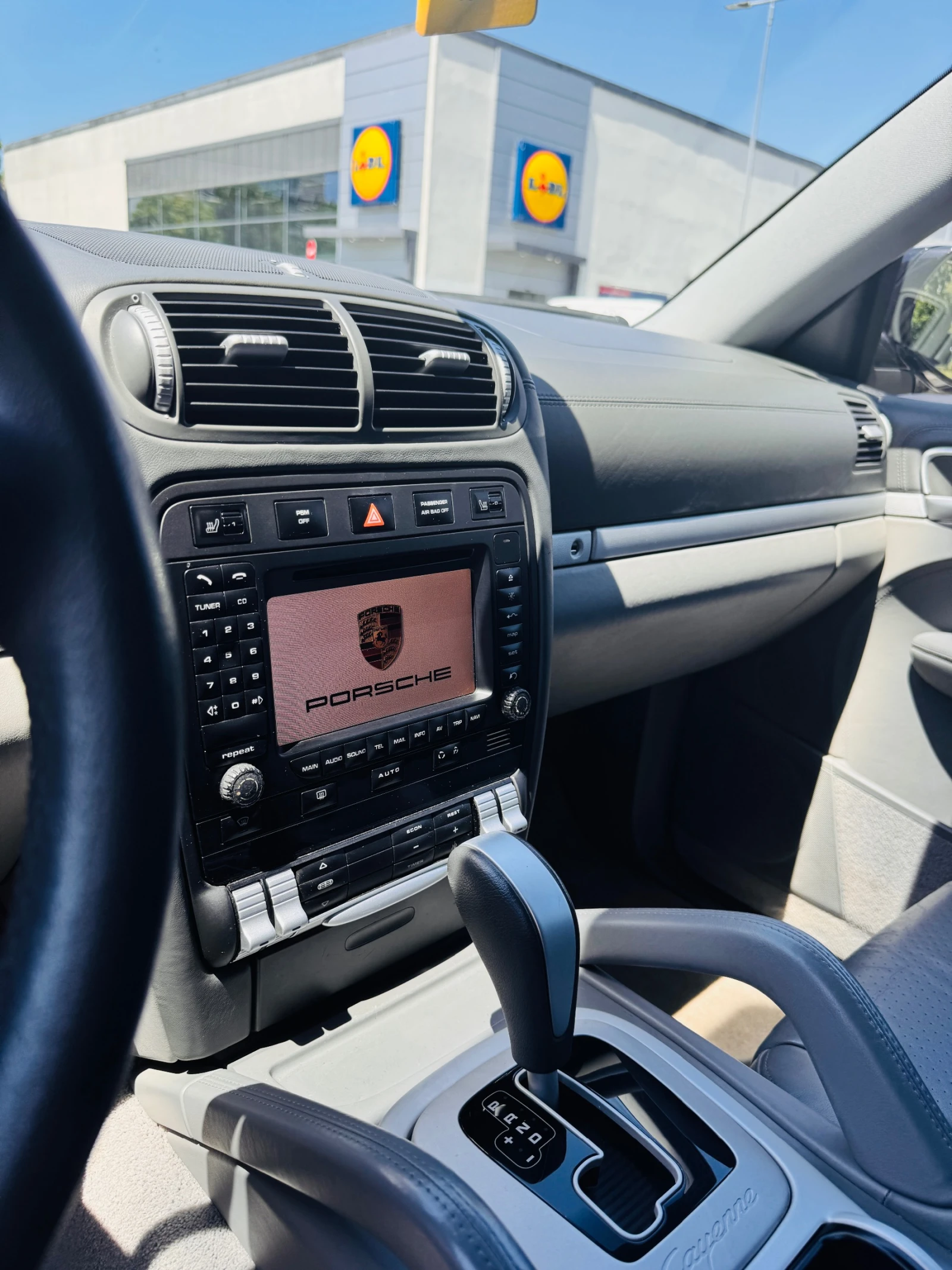 Porsche Cayenne, снимка 12 - Автомобили и джипове - 55185951