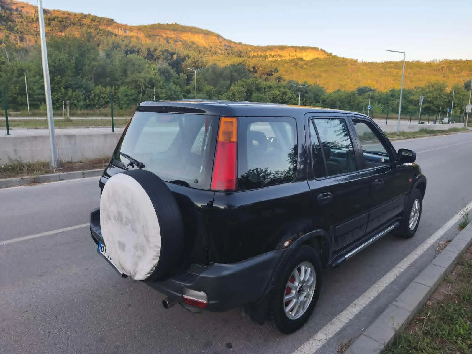 Honda Cr-v 1, снимка 6 - Автомобили и джипове - 55565354
