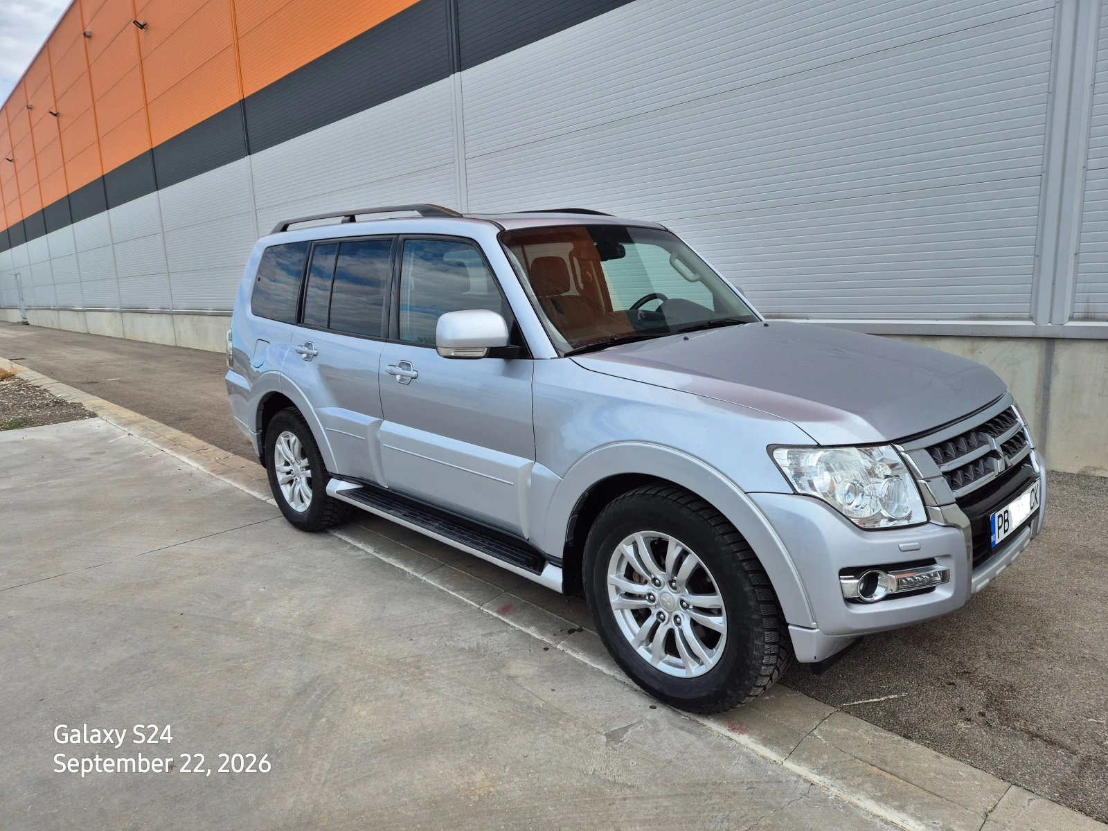 Mitsubishi Pajero, снимка 2 - Автомобили и джипове - 56182936