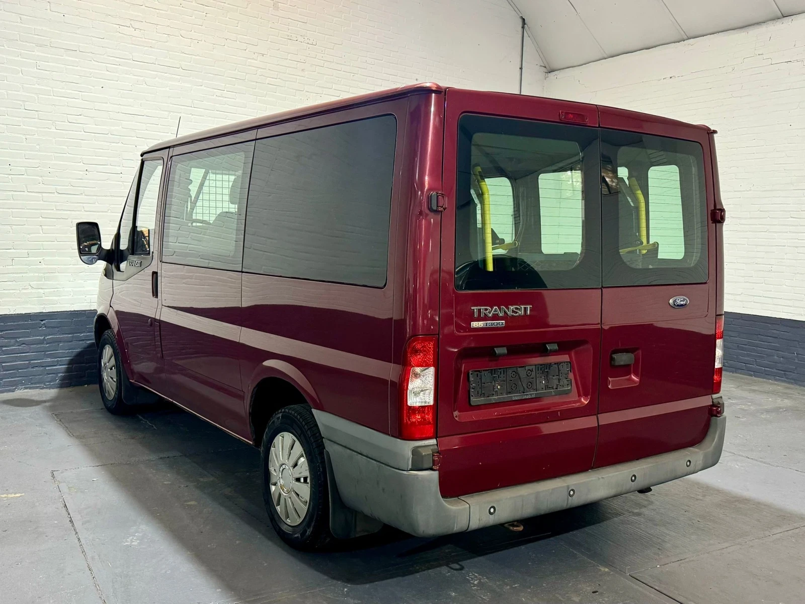 Ford Transit 300S 2.2 TDCI 2007 реални км 93000 - изображение 6