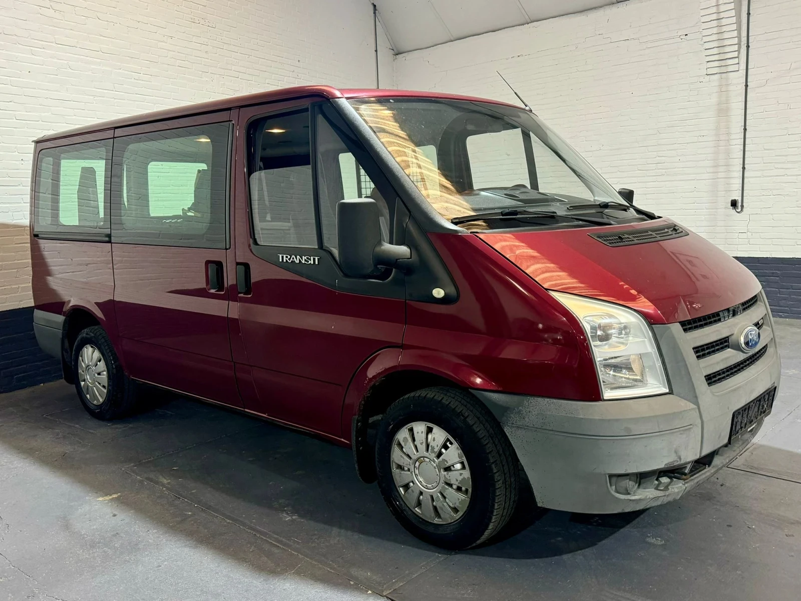 Ford Transit 300S 2.2 TDCI 2007 реални км 93000 - изображение 2