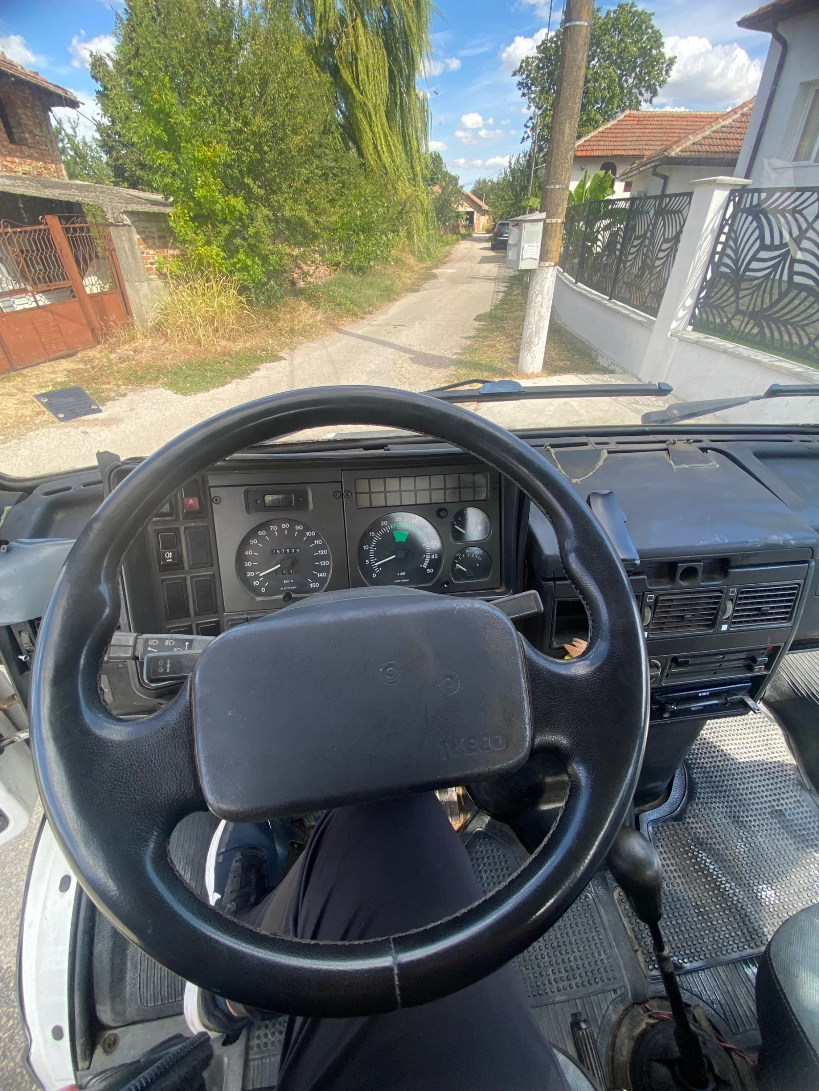 Iveco 35-8 2.5 85кс , снимка 8 - Бусове и автобуси - 56209443
