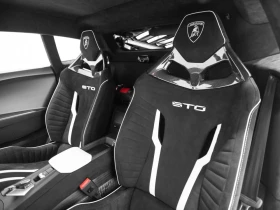 Lamborghini Huracan * STO* CARFAX * БЕЗ ПЪРВОНАЧАЛНА ВНОСКА, снимка 9