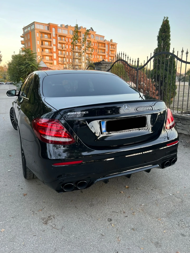 Mercedes-Benz E 43 AMG 4Matic, снимка 5 - Автомобили и джипове - 52738132