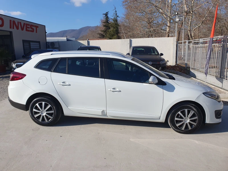 Renault Megane 1.5/110кс, снимка 8 - Автомобили и джипове - 49063935