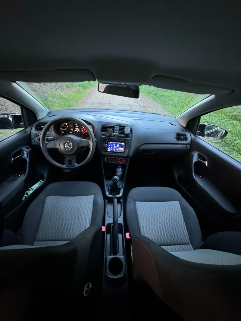 VW Polo, снимка 9 - Автомобили и джипове - 52173008