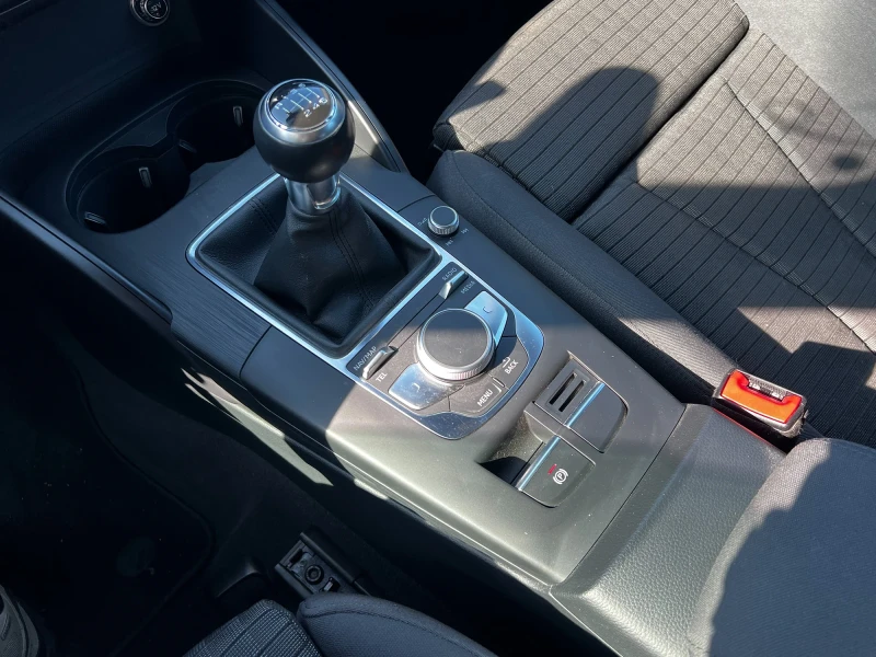 Audi A3 35 TDI * 75 000 km * Euro6, снимка 8 - Автомобили и джипове - 52861963