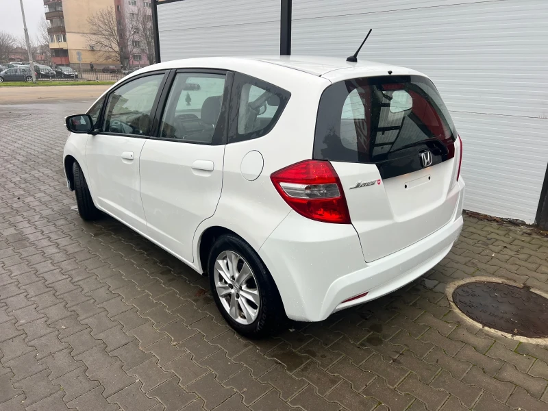 Honda Jazz 1.4 facelift Swiss , снимка 5 - Автомобили и джипове - 52868353