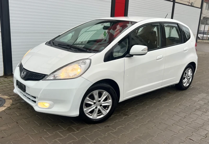 Honda Jazz 1.4 facelift Swiss , снимка 12 - Автомобили и джипове - 52868353