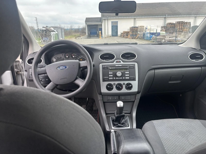 Ford Focus, снимка 8 - Автомобили и джипове - 52897030