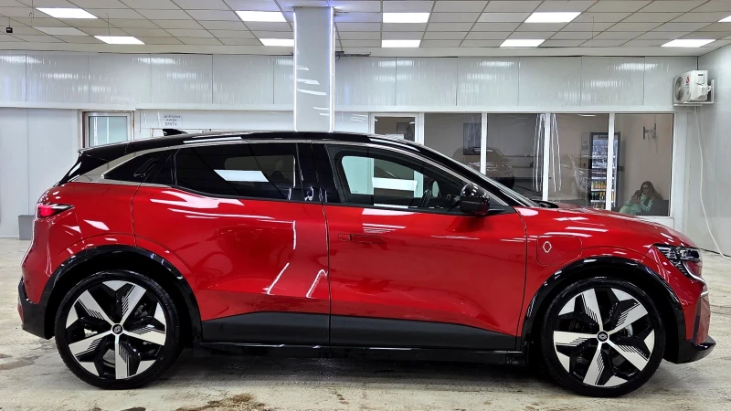 Renault Megane EV60/4хил КМ/ГАРАНЦИЯ ЗАВЕРЕНА В БЪЛГАРИЯ , снимка 2 - Автомобили и джипове - 53038886